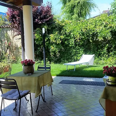 A Casa Di Manu B&B-2